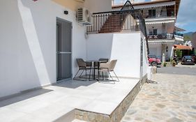 Pantzos House